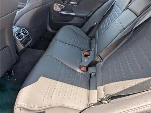 New 2025 Mercedes-Benz C 300 Sedan image 15