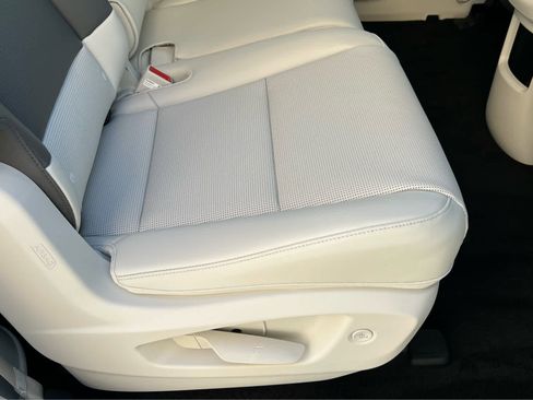 New 2026 Hyundai Ioniq 9 SEL image 22