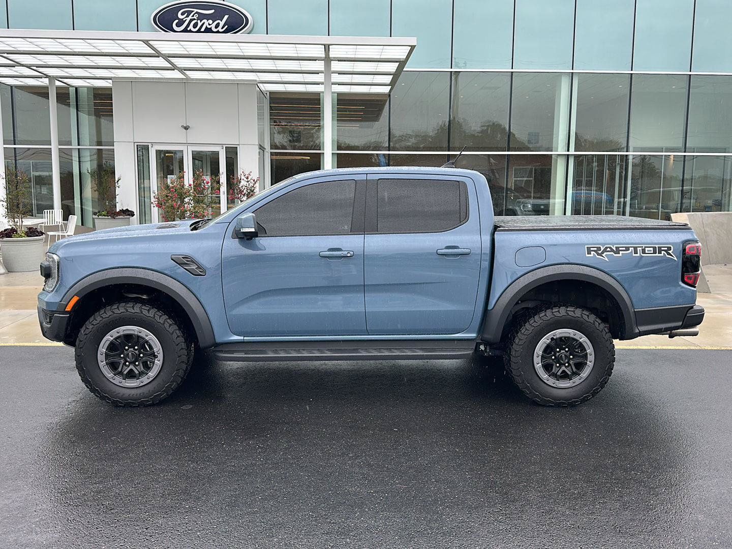Used 2025 Ford Ranger Raptor AWD/4WD image 8