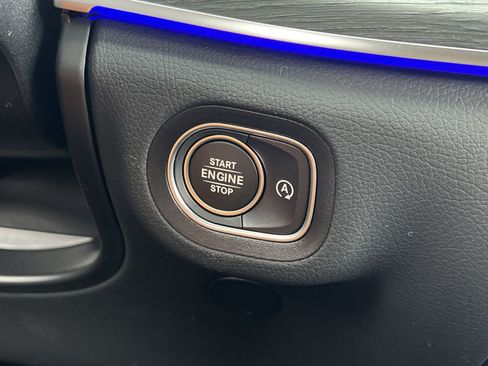 New 2026 Mercedes-Benz GLS 450 4MATIC image 33