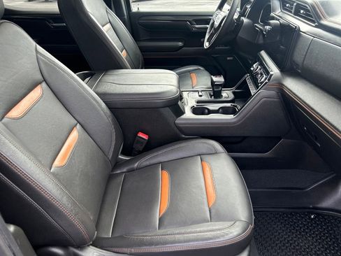 Used 2023 GMC Sierra 1500 AT4 w/ AT4 Premium Package image 15