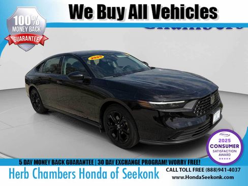 Used 2025 Honda Accord SE image 1