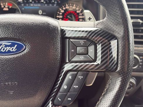 Used 2018 Ford F150 Raptor w/ Equipment Group 802A Luxury AWD/4WD image 15