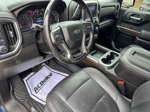 Used 2021 Chevrolet Silverado 1500 LT Trail Boss w/ Convenience Package II image 16