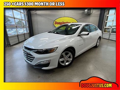 Used 2021 Chevrolet Malibu LS w/ Driver Confidence Package II FWD image 1