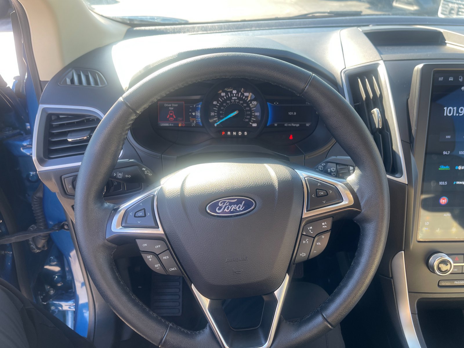 Used 2024 Ford Edge SEL AWD/4WD image 27