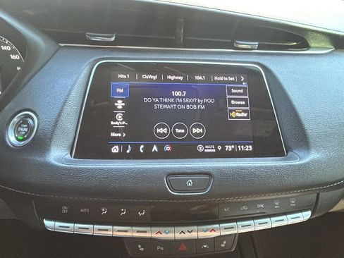 Used 2022 Cadillac XT4 Luxury w/ Cold Weather Package image 24