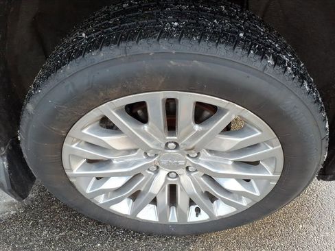 Used 2019 GMC Sierra 1500 Denali w/ Denali Ultimate Package image 10