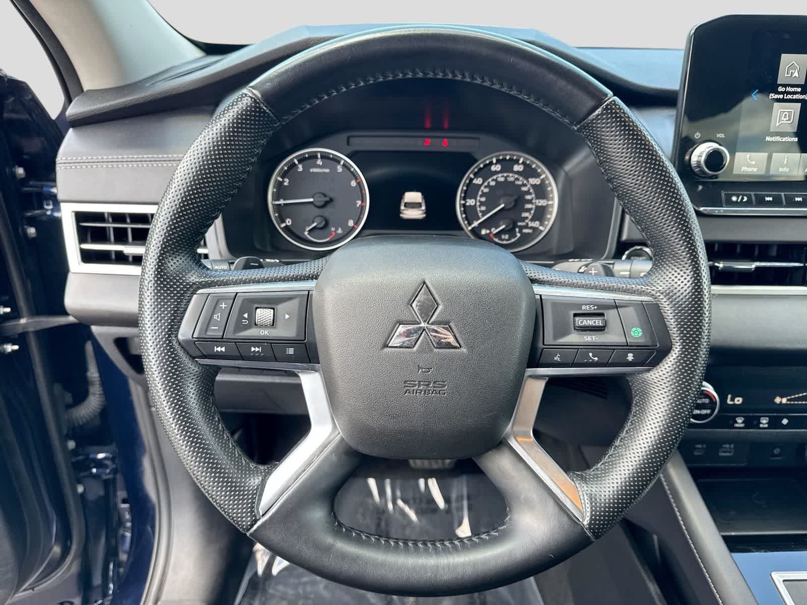 Used 2024 Mitsubishi Outlander SE FWD image 28
