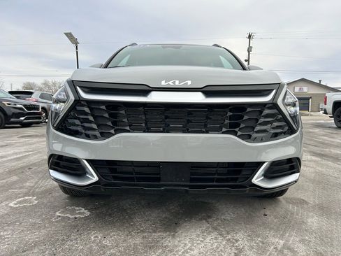 Used 2023 Kia Sportage SX image 4