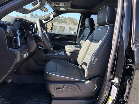 New 2026 GMC Sierra 2500 AT4X w/ AT4X AEV Edition image 10