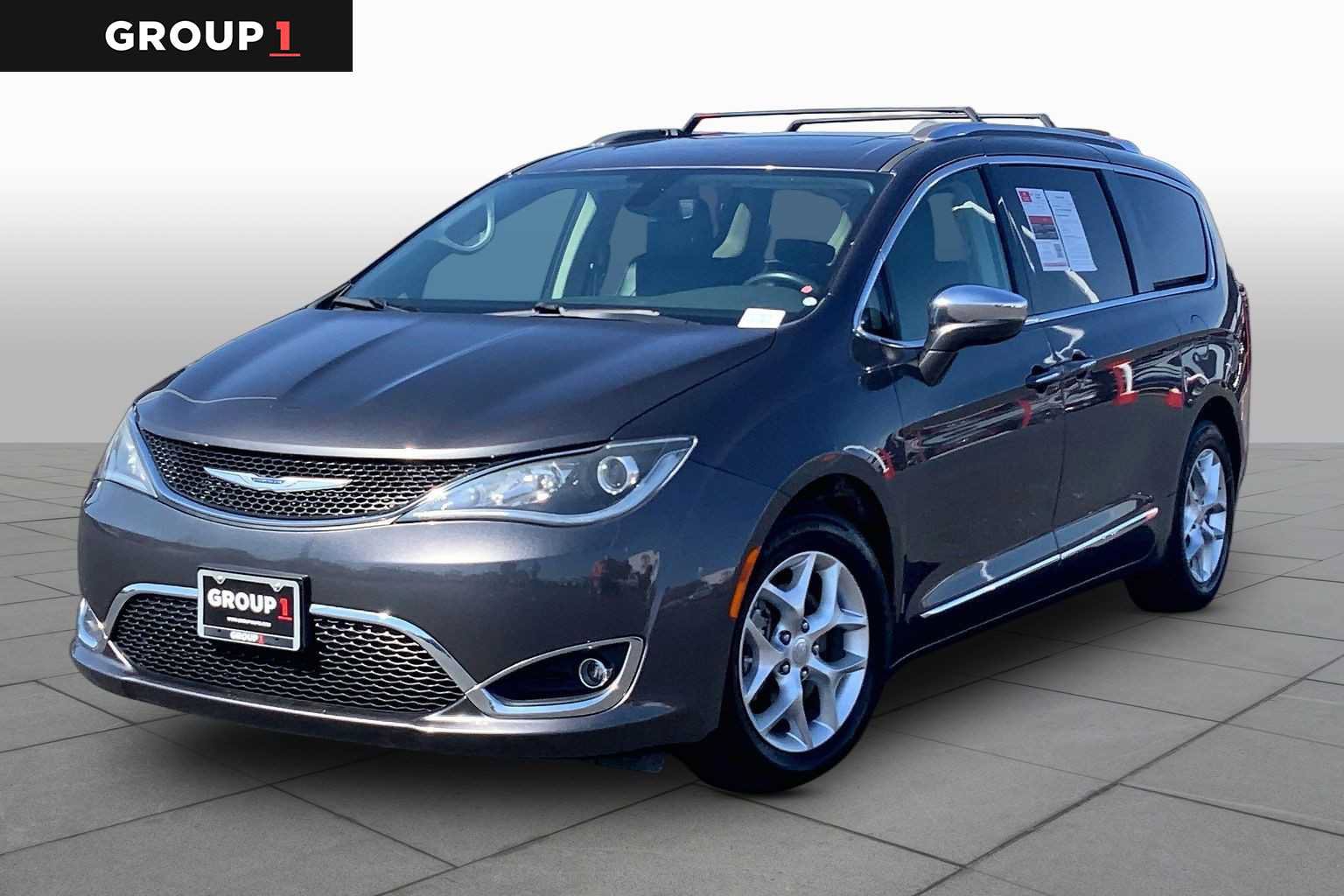Used 2020 Chrysler Pacifica Limited FWD image 1