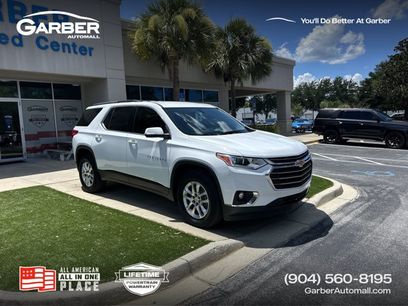 Used 2021 Chevrolet Traverse LT