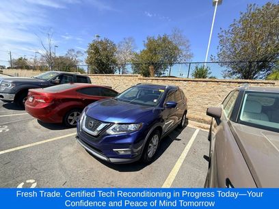 Used 2018 Nissan Rogue SV w/ Premium Package