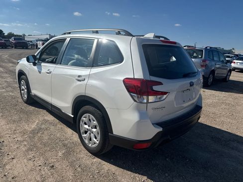 Used 2023 Subaru Forester AWD/4WD image 2