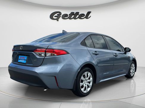 Used 2024 Toyota Corolla LE FWD image 5