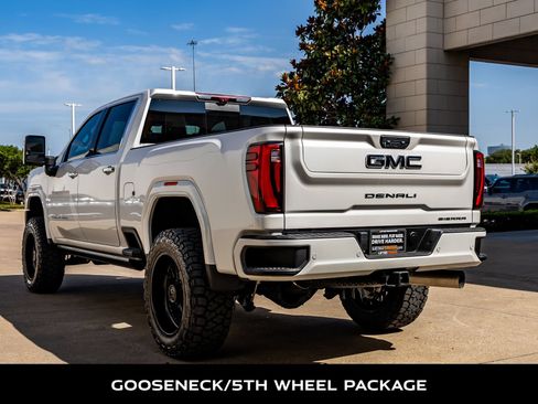 Used 2025 GMC Sierra 2500 Denali Ultimate AWD/4WD image 7