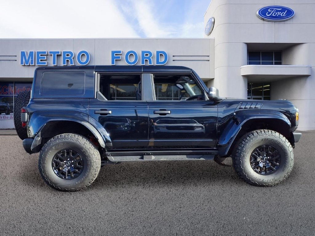 New 2026 Ford Bronco Raptor AWD/4WD image 2