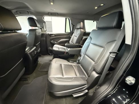 Used 2018 GMC Yukon SLT image 23