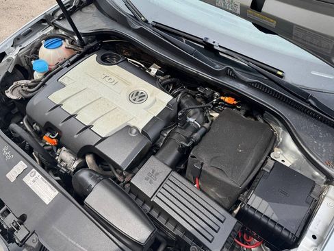 Used 2012 Volkswagen Jetta TDI FWD image 27