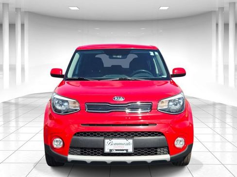 Used 2019 Kia Soul + FWD image 5