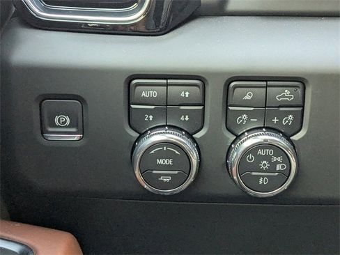 New 2026 GMC Sierra 1500 Denali Ultimate image 28