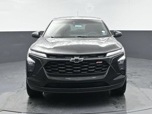 Used 2024 Chevrolet Trax RS w/ Driver Confidence Package FWD image 3