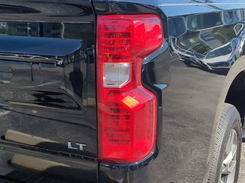 Used 2022 Chevrolet Silverado 1500 LT w/ All Star Edition Plus RWD image 8