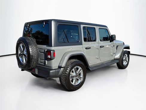 Used 2021 Jeep Wrangler Unlimited Sahara image 7