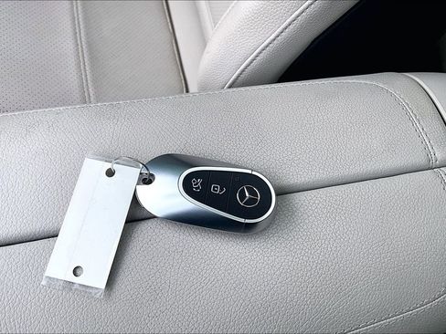 Used 2022 Mercedes-Benz C 300 C 300 image 34