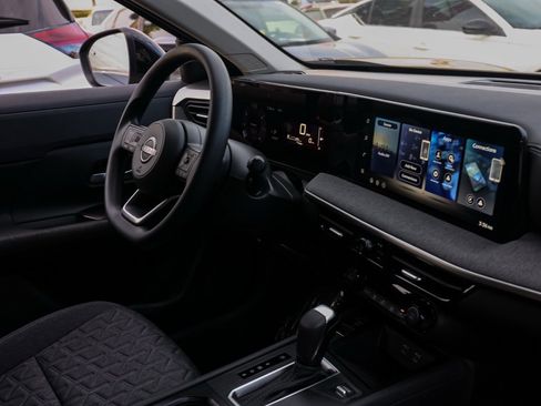 New 2026 Nissan Kicks SV image 20