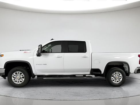 Used 2025 Chevrolet Silverado 2500 LT w/ Convenience Package AWD/4WD image 6