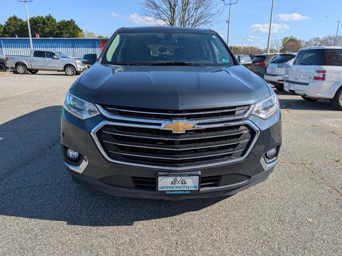 Used 2018 Chevrolet Traverse LT image 11
