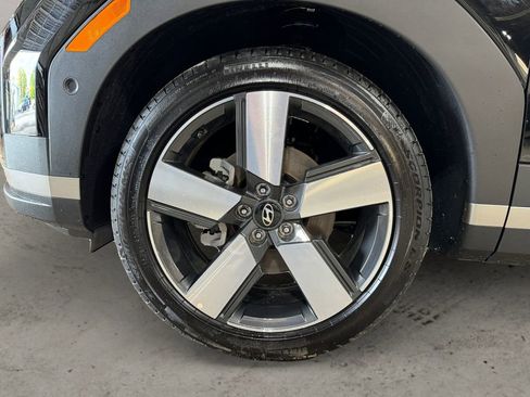 Used 2024 Hyundai Santa Fe Limited image 18