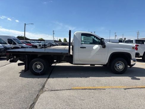 New 2025 Chevrolet Silverado 3500 W/T w/ WT Convenience Package RWD image 4