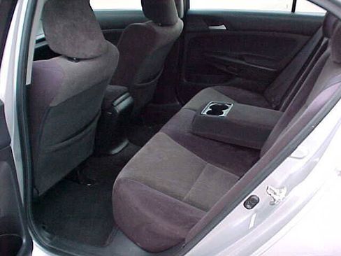 Used 2009 Honda Accord LX image 10