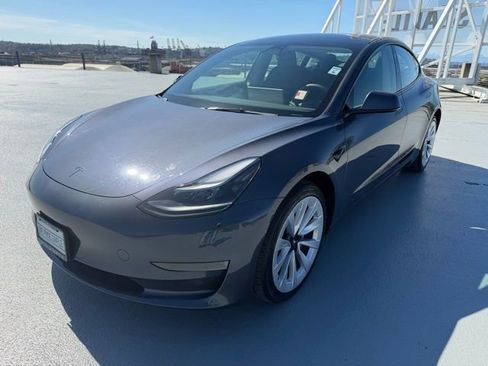 Used 2023 Tesla Model 3 Standard Range image 7