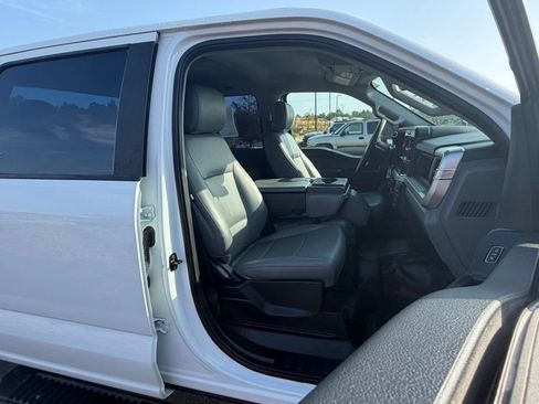Used 2025 Ford F250 XL w/ FX4 Off-Road Package AWD/4WD image 45