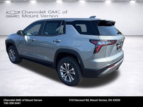 New 2026 Chevrolet Equinox LT AWD/4WD image 3