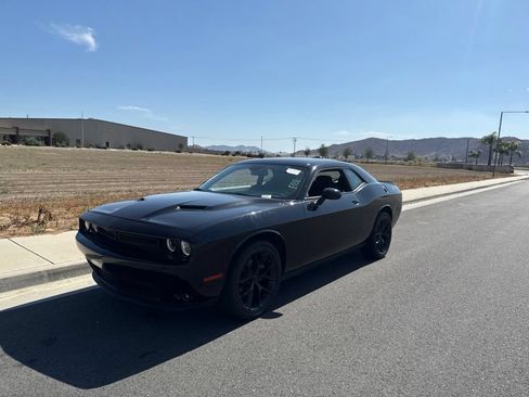 Used 2023 Dodge Challenger SXT w/ Blacktop Package RWD image 4