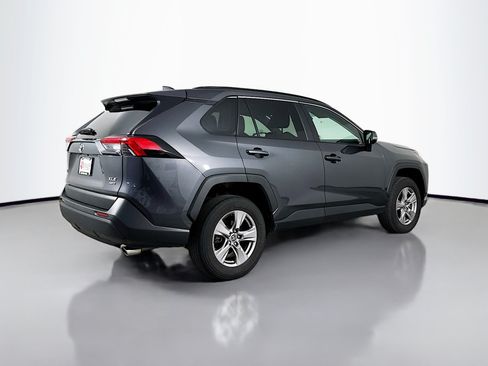 Used 2025 Toyota RAV4 XLE AWD/4WD image 7