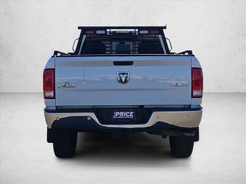 Used 2018 RAM 3500 Big Horn w/ Harvest Edition image 7