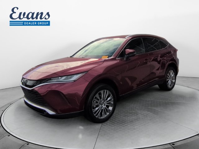 Used 2023 Toyota Venza XLE AWD/4WD image 1