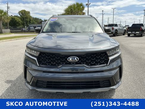 Used 2021 Kia Sorento S image 8