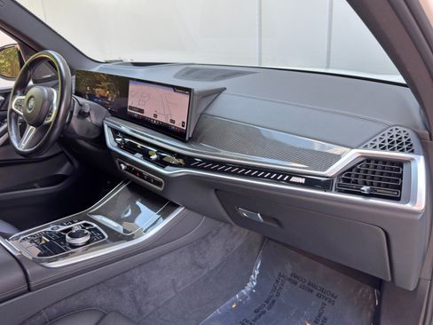 Used 2024 BMW X5 M60i w/ Executive Package AWD/4WD image 15