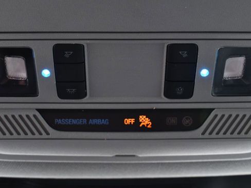 Used 2022 Ford Explorer XLT w/ Equipment Group 202A image 35