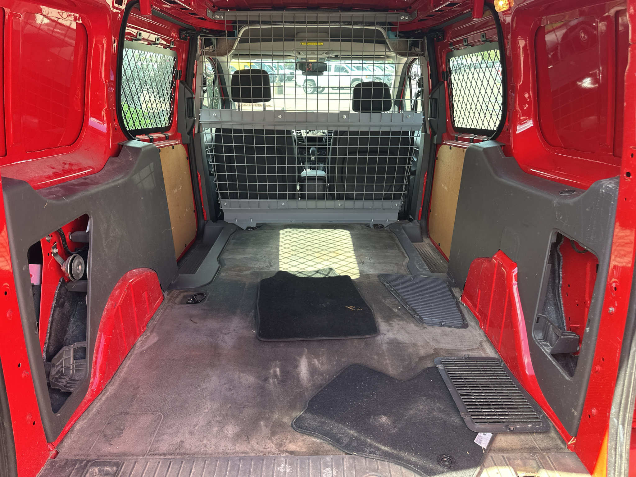 Used 2019 Ford Transit Connect XLT FWD image 15