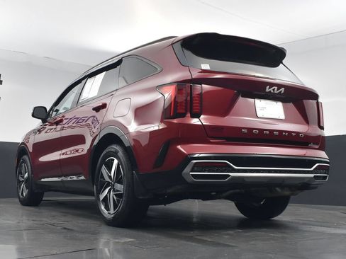 Used 2022 Kia Sorento S FWD image 20