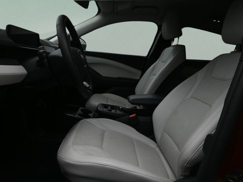 Used 2025 Ford Mustang Mach-E Premium RWD image 15