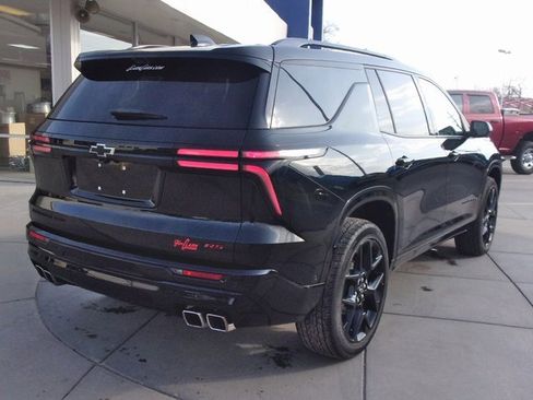 Used 2024 Chevrolet Traverse RS w/ LPO, Floor Liner Package image 15